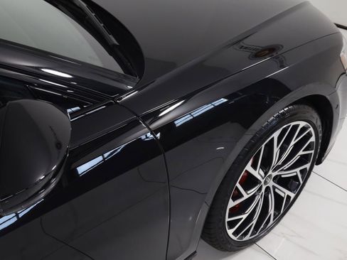 Used 2025 Audi S8 image 80