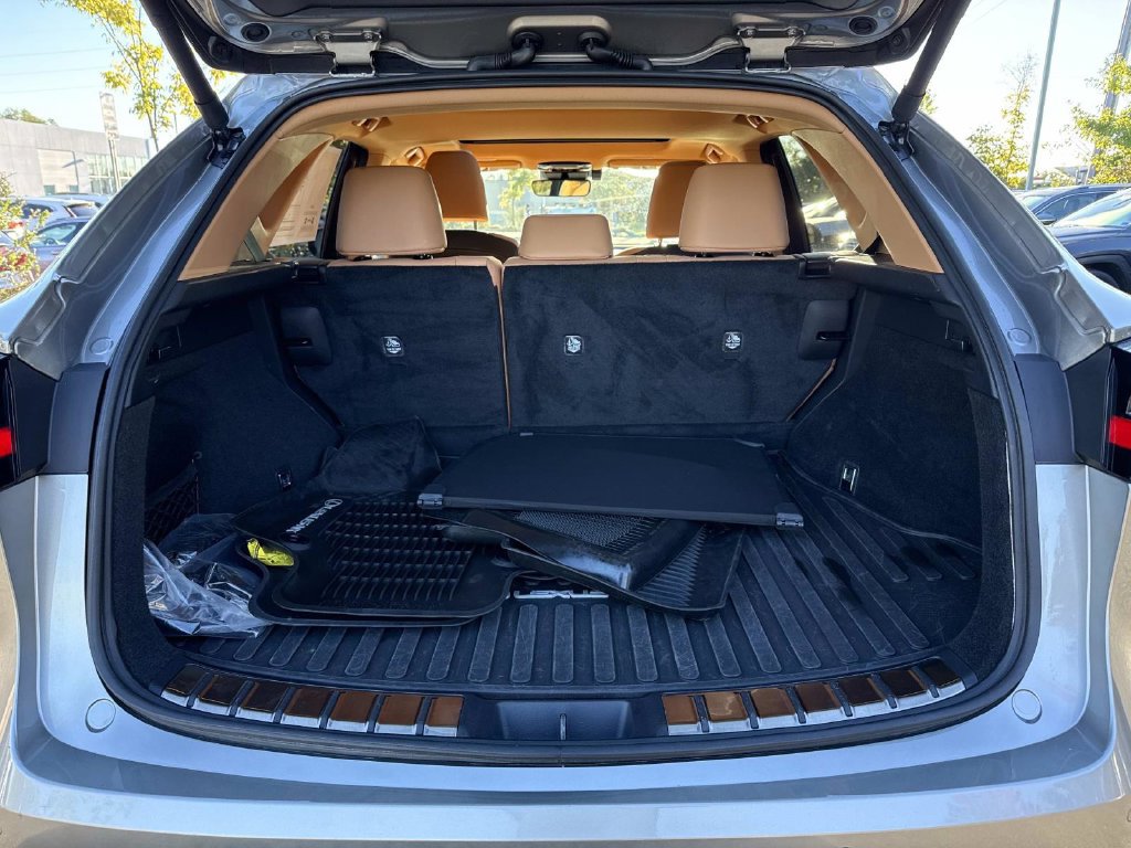 Used 2025 Lexus NX 350 AWD w/ Accessory Package (2T) image 12