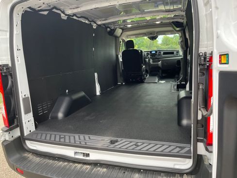 Used 2024 Ford Transit 350 148 Low Roof AWD w/ Load Area Protection Package image 19