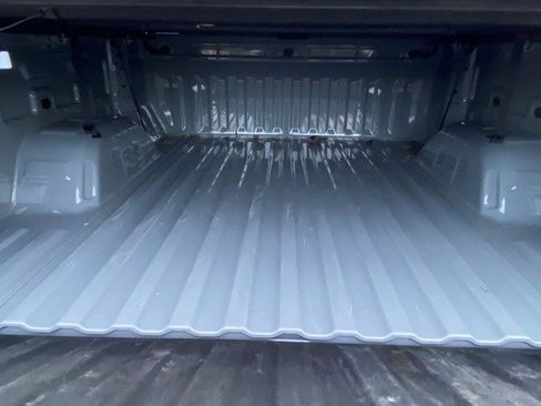 Certified 2025 Chevrolet Silverado 1500 Custom image 9