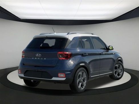 New 2026 Hyundai Venue SEL image 4