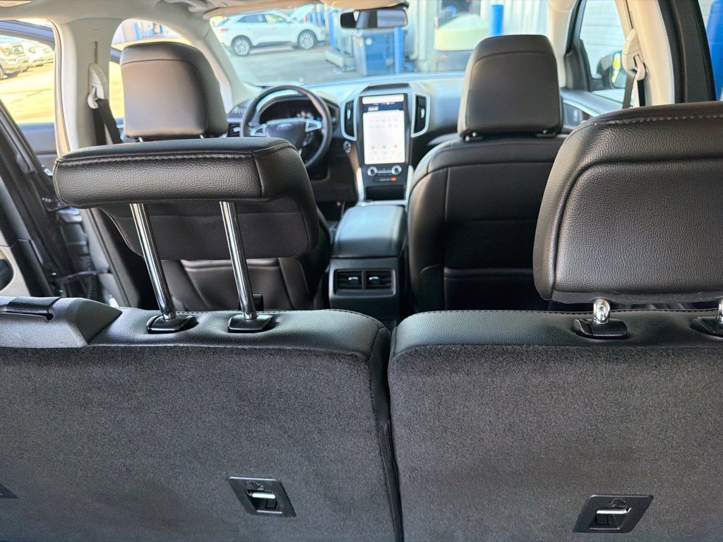 Used 2024 Ford Edge SEL w/ Convenience Package AWD/4WD image 13