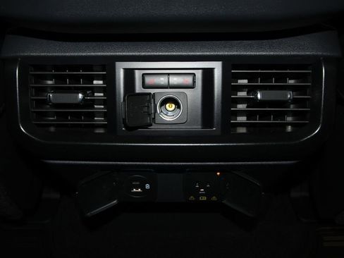 Used 2023 Ford F150 Raptor AWD/4WD image 37