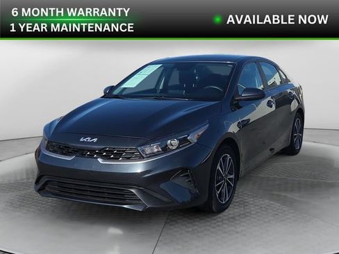 Used 2023 Kia Forte LXS image 1