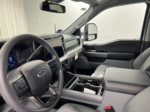 Used 2026 Ford F350 XLT w/ XLT Premium Package AWD/4WD image 24
