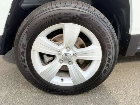 Used 2016 Jeep Patriot Sport w/ Power Value Group AWD/4WD image 18