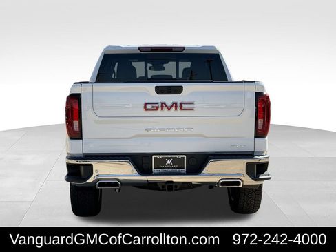 New 2026 GMC Sierra 1500 SLT AWD/4WD image 4