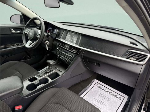 Used 2019 Kia Optima LX image 17