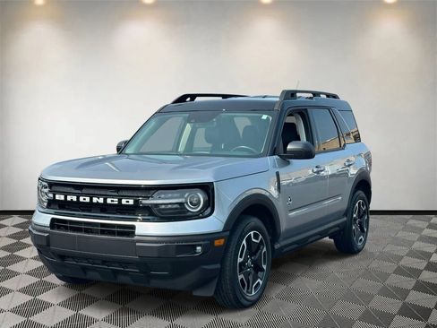 Used 2023 Ford Bronco Sport Outer Banks AWD/4WD image 6