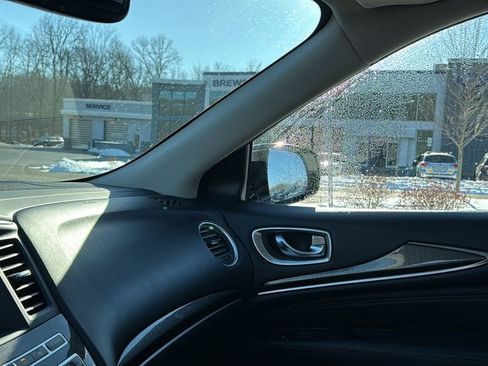 Used 2018 INFINITI QX60 Luxe image 23