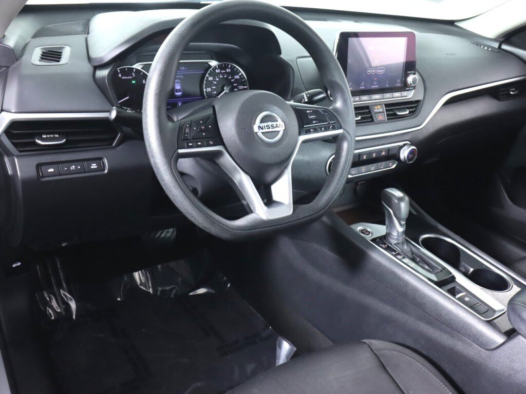 Used 2021 Nissan Altima 2.5 SV AWD/4WD image 9