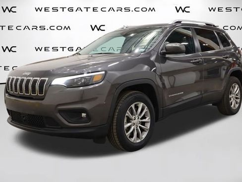 Used 2021 Jeep Cherokee Latitude Lux w/ Comfort/Convenience Group AWD/4WD image 1