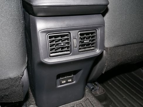 Used 2024 Toyota RAV4 XLE w/ Convenience Package FWD image 18