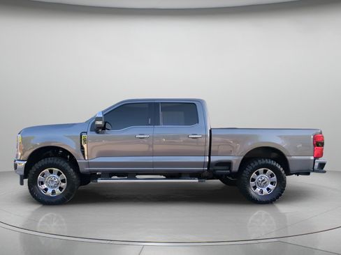 Certified 2024 Ford F250 Lariat w/ Chrome Package AWD/4WD image 17
