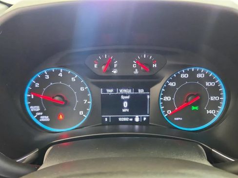 Used 2019 Chevrolet Equinox LS w/ LPO, Blackout Package FWD image 23