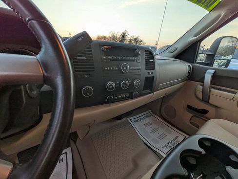 Used 2013 GMC Sierra 2500 SLE w/ Convenience Package image 15