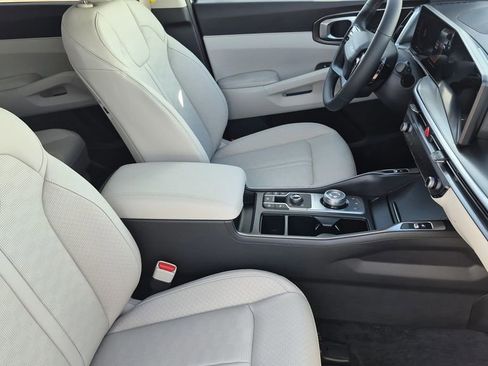 New 2026 Kia Sorento EX image 16