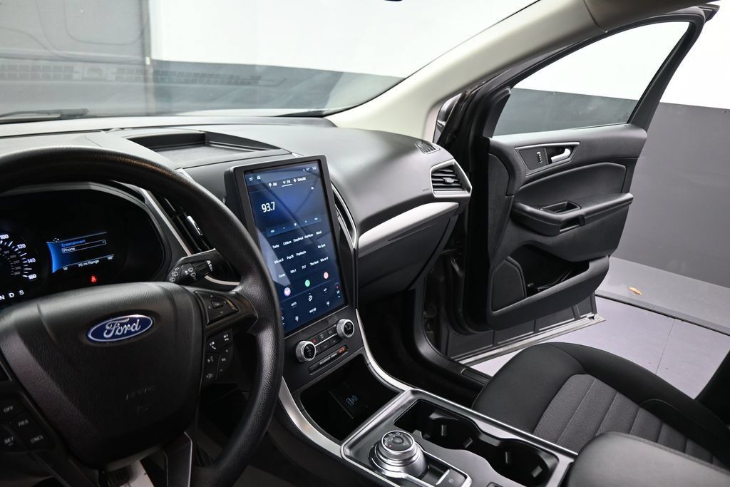 Used 2023 Ford Edge SE AWD/4WD image 37