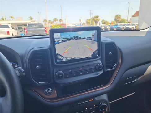 Certified 2022 Ford Bronco Sport Outer Banks w/ Tech Package image 35