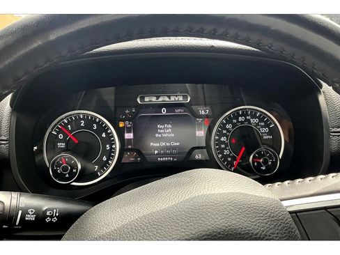 Used 2024 RAM 1500 Laramie RWD image 29