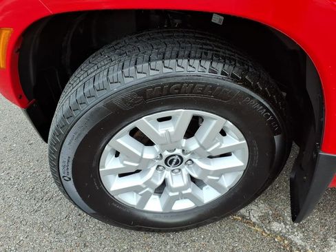 Certified 2024 Nissan Frontier SV w/ Technology Package RWD image 22