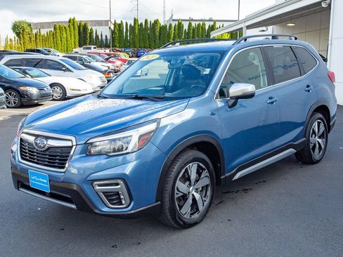 Used 2021 Subaru Forester Touring AWD/4WD image 6