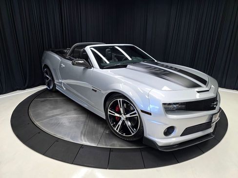 Used 2011 Chevrolet Camaro SS w/ RS Package RWD image 7