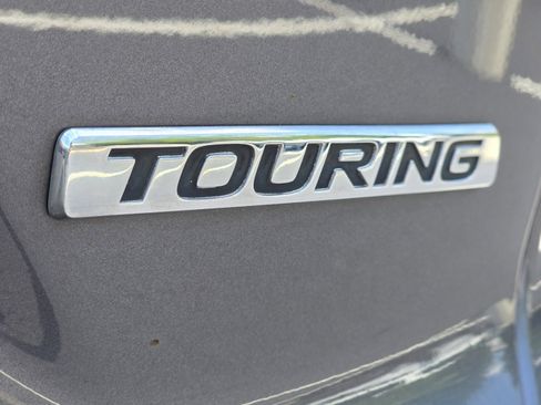 Certified 2017 Honda CR-V Touring image 13