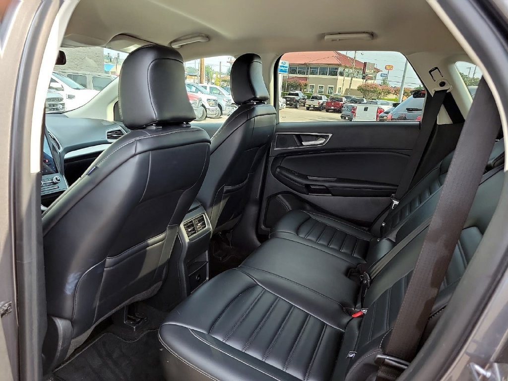 Used 2024 Ford Edge SEL AWD/4WD image 10