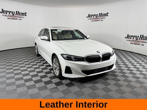 Used 2025 BMW 330i Sedan w/ Convenience Package RWD image 6