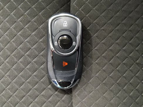Used 2019 Buick Encore Preferred AWD/4WD image 32