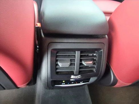 Used 2023 BMW X3 sDrive30i w/ Premium Package RWD image 18