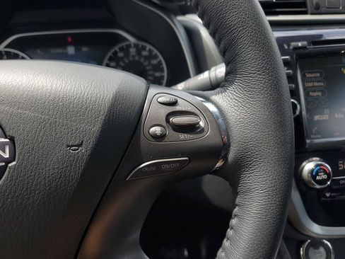 Used 2024 Nissan Murano SL FWD image 24