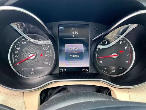 Used 2016 Mercedes-Benz C 300 4MATIC Sedan image 18
