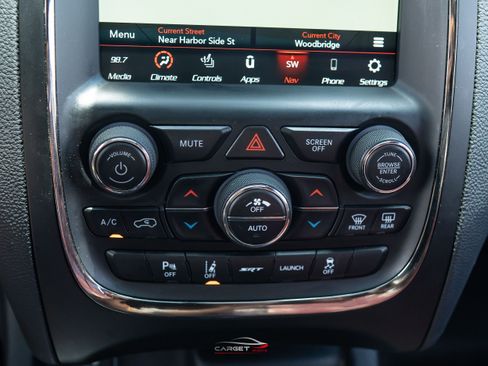 Used 2018 Dodge Durango SRT w/ Technology Group AWD/4WD image 35