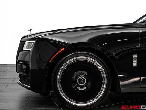 Used 2021 Rolls-Royce Ghost Extended Wheelbase AWD/4WD image 15