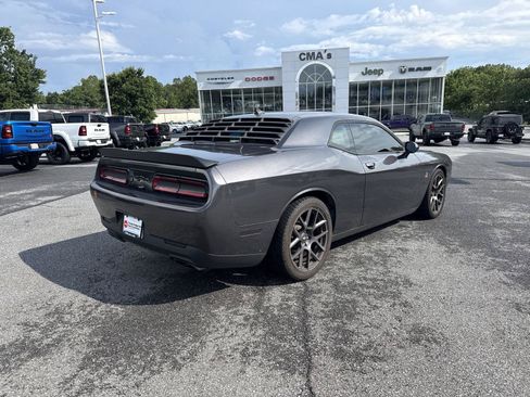 Used 2019 Dodge Challenger R/T Scat Pack w/ Plus Package RWD image 5