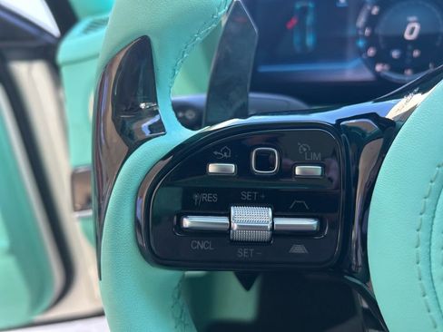 Used 2019 Mercedes-Benz S 560 Sedan w/ Premium Package image 58