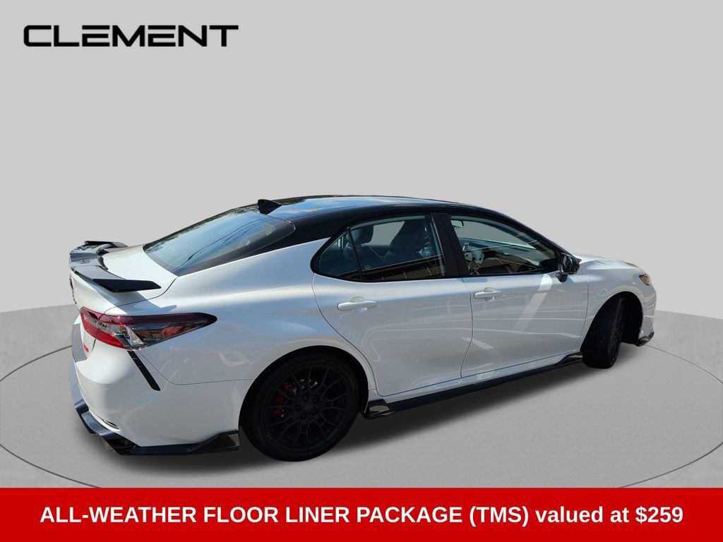 Used 2022 Toyota Camry TRD FWD image 5