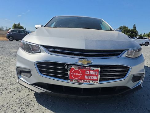 Used 2018 Chevrolet Malibu LT FWD image 11