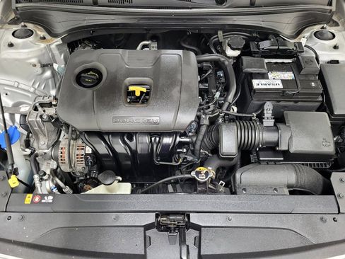 Used 2020 Kia Forte LXS FWD image 30