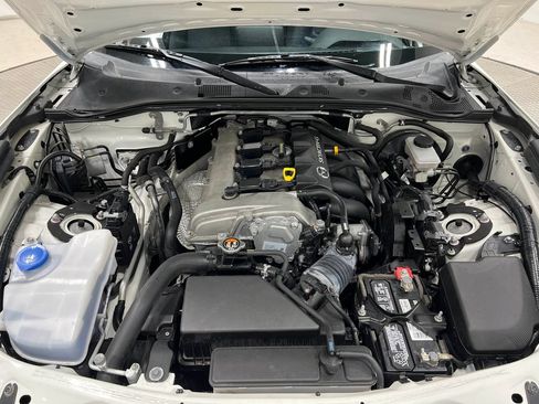 Used 2020 MAZDA MX-5 Miata RF Grand Touring RWD image 27