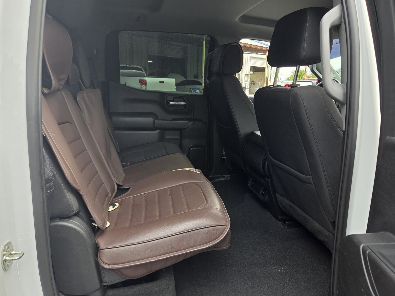 Used 2023 Chevrolet Silverado 1500 Custom RWD image 16