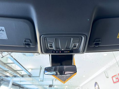 Certified 2024 GMC Sierra 1500 Elevation image 25