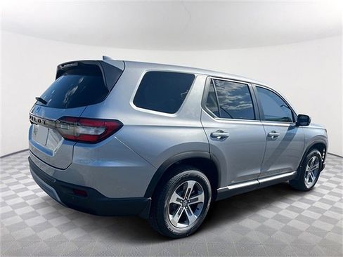 New 2025 Honda Pilot EX-L image 7