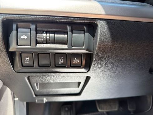 Used 2019 Subaru Legacy 2.5i Premium AWD/4WD image 18