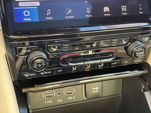 New 2025 Jeep Grand Cherokee Limited AWD/4WD image 5