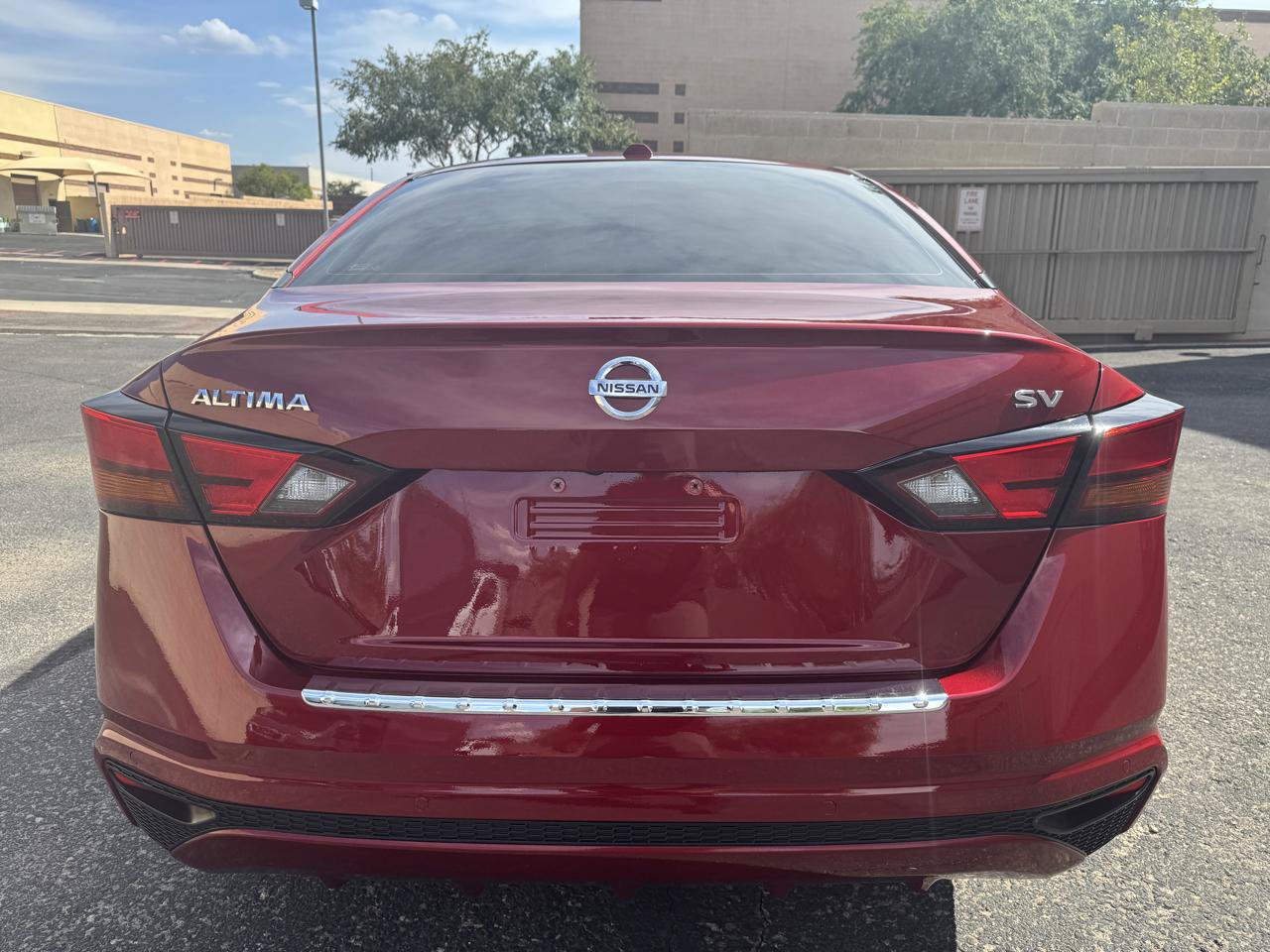 Used 2021 Nissan Altima 2.5 SV FWD image 6