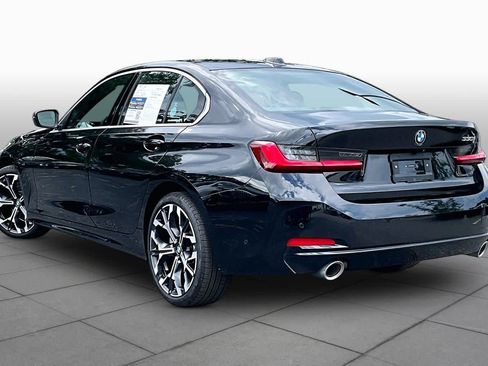 Certified 2025 BMW 330i Sedan RWD image 12