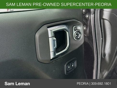 Used 2026 Jeep Wrangler Unlimited Sport AWD/4WD image 17